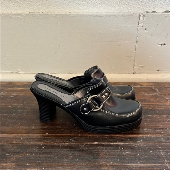Madden Girl Shoes - Y2K Madden Girl Mule Clogs Size 9
